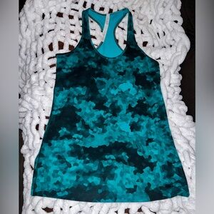 Lululemon Women’s Teal Camo Racerback Tank Top